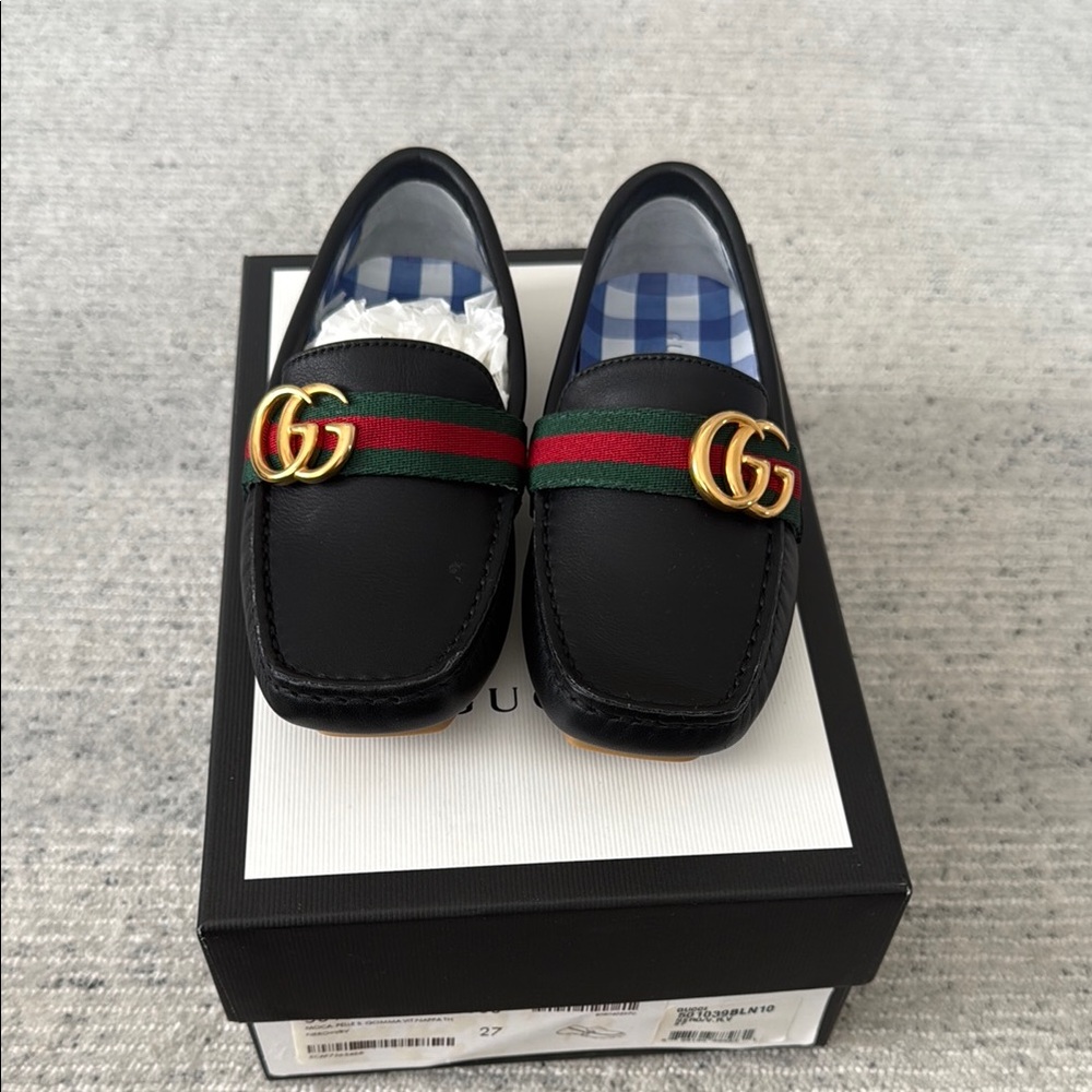 Gucci Black and Gold Dress Shoes with Signature Design